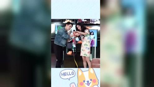 娱乐场所吃大瓜